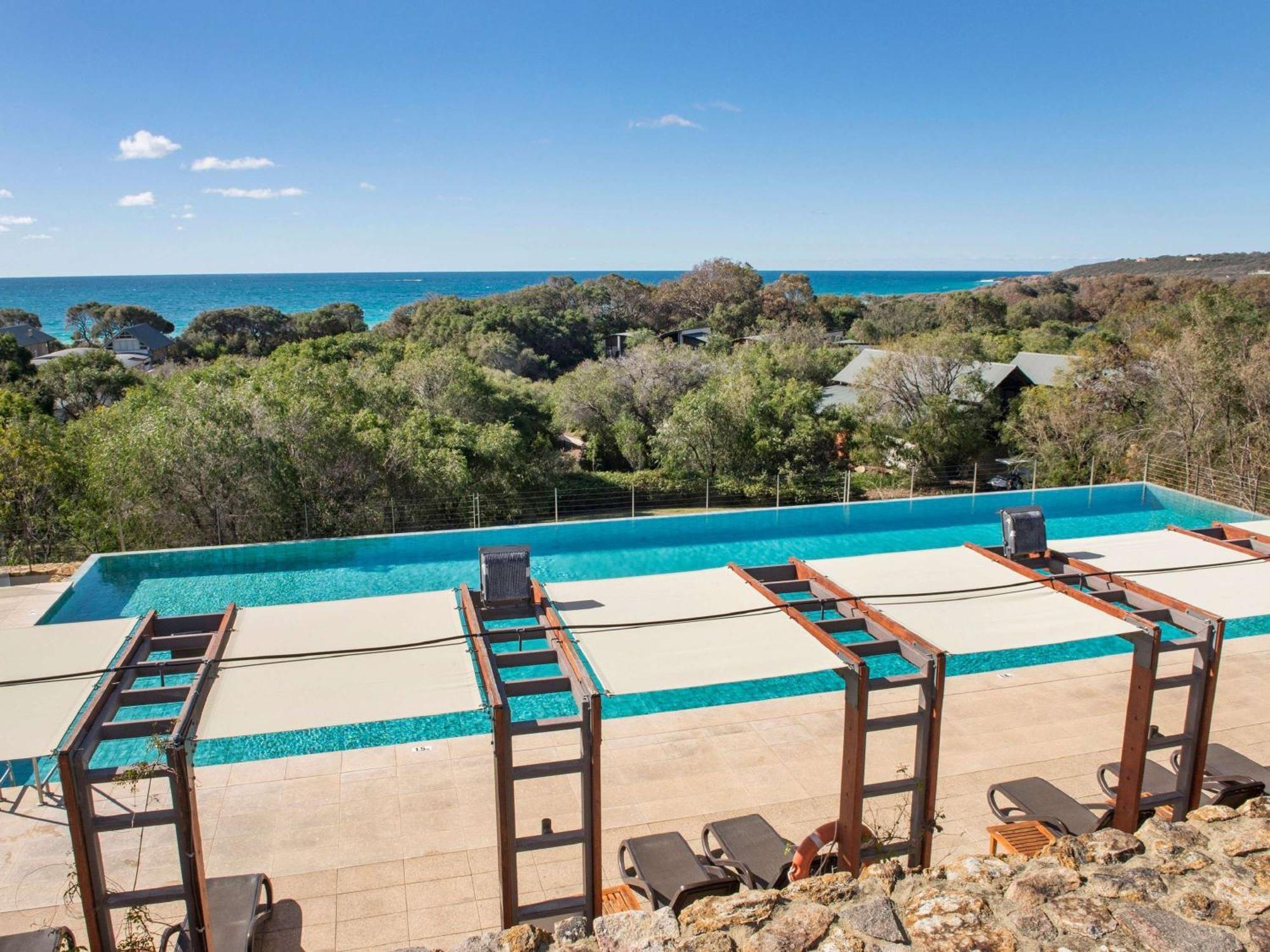 Pullman Bunker Bay Resort Margaret River Дънсбъро Екстериор снимка The pool at the Cape