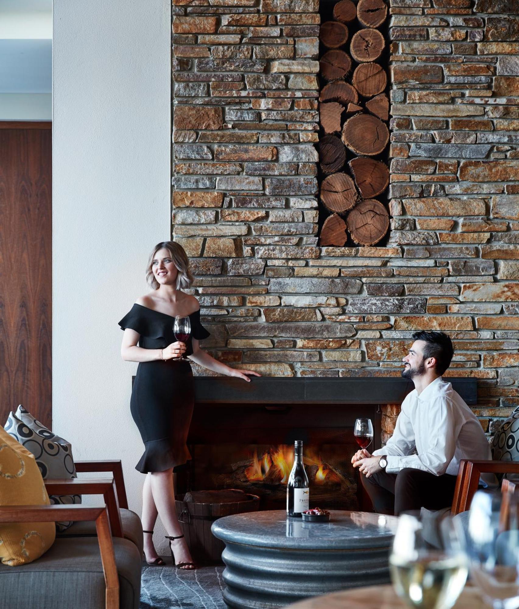 Pullman Bunker Bay Resort Margaret River Дънсбъро Екстериор снимка A fireplace in a hotel