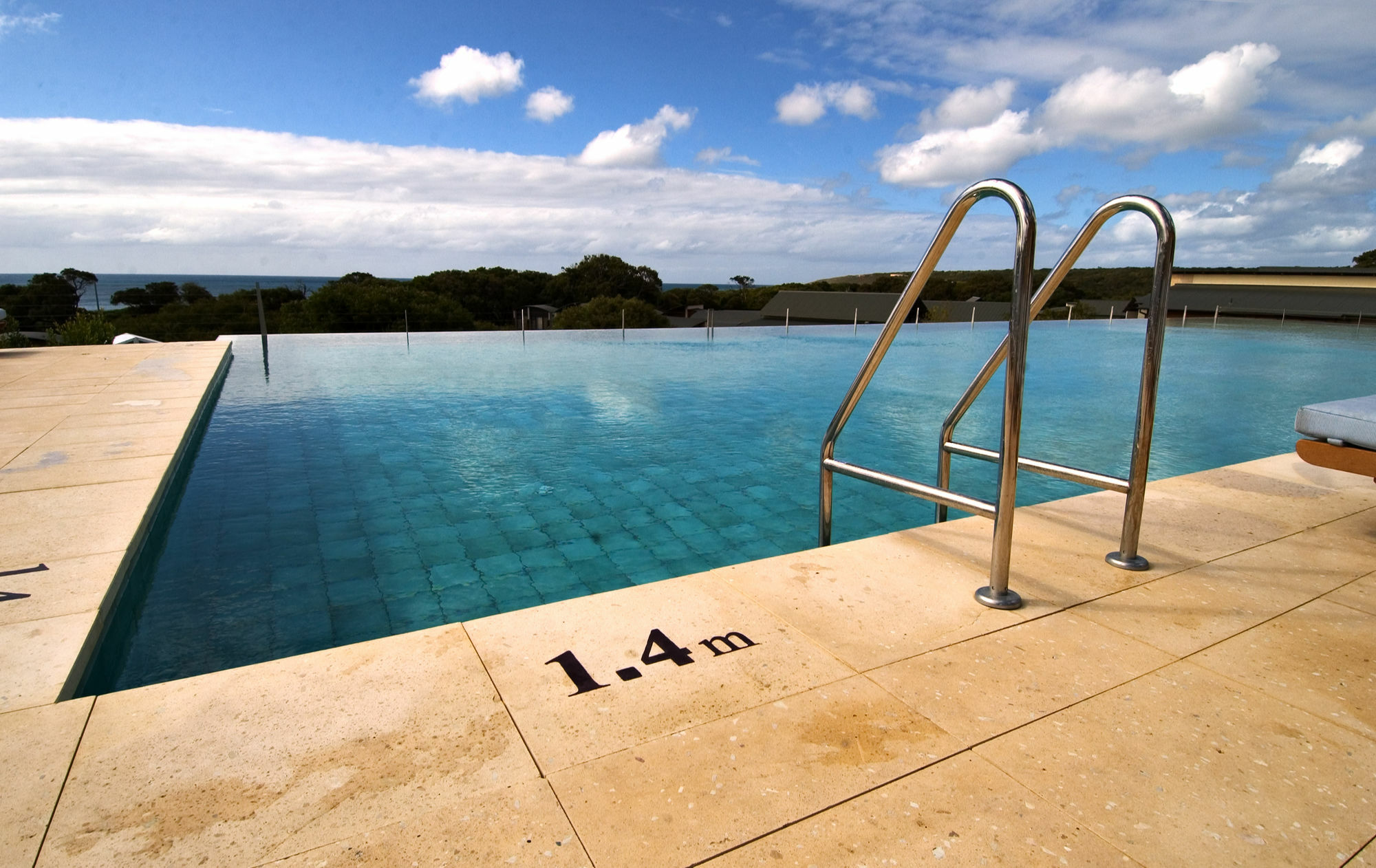 Pullman Bunker Bay Resort Margaret River Дънсбъро Екстериор снимка The swimming pool at the hotel